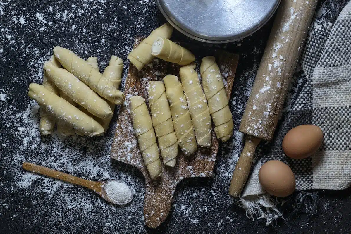 Les essentiels pour les amateurs de sucré : les ustensiles de pâtisserie incontournables