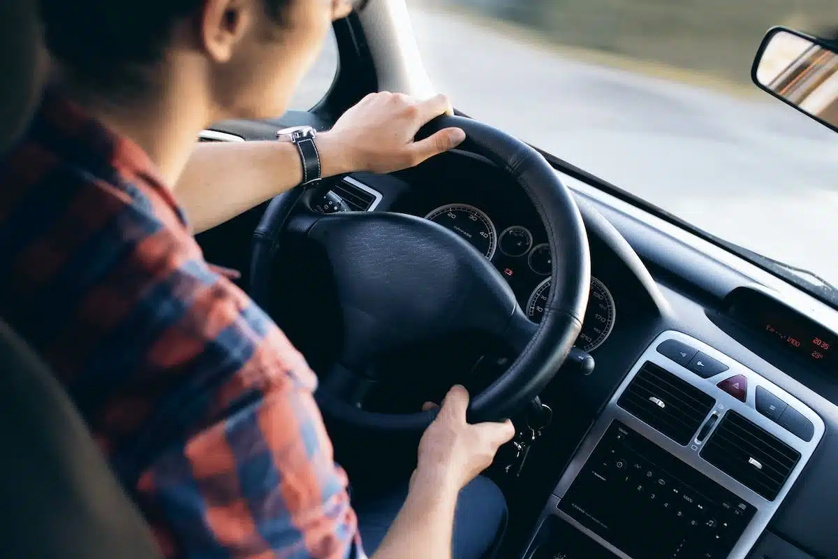 Conduite accompagnée : comment bénéficier de l’assurance auto Groupama