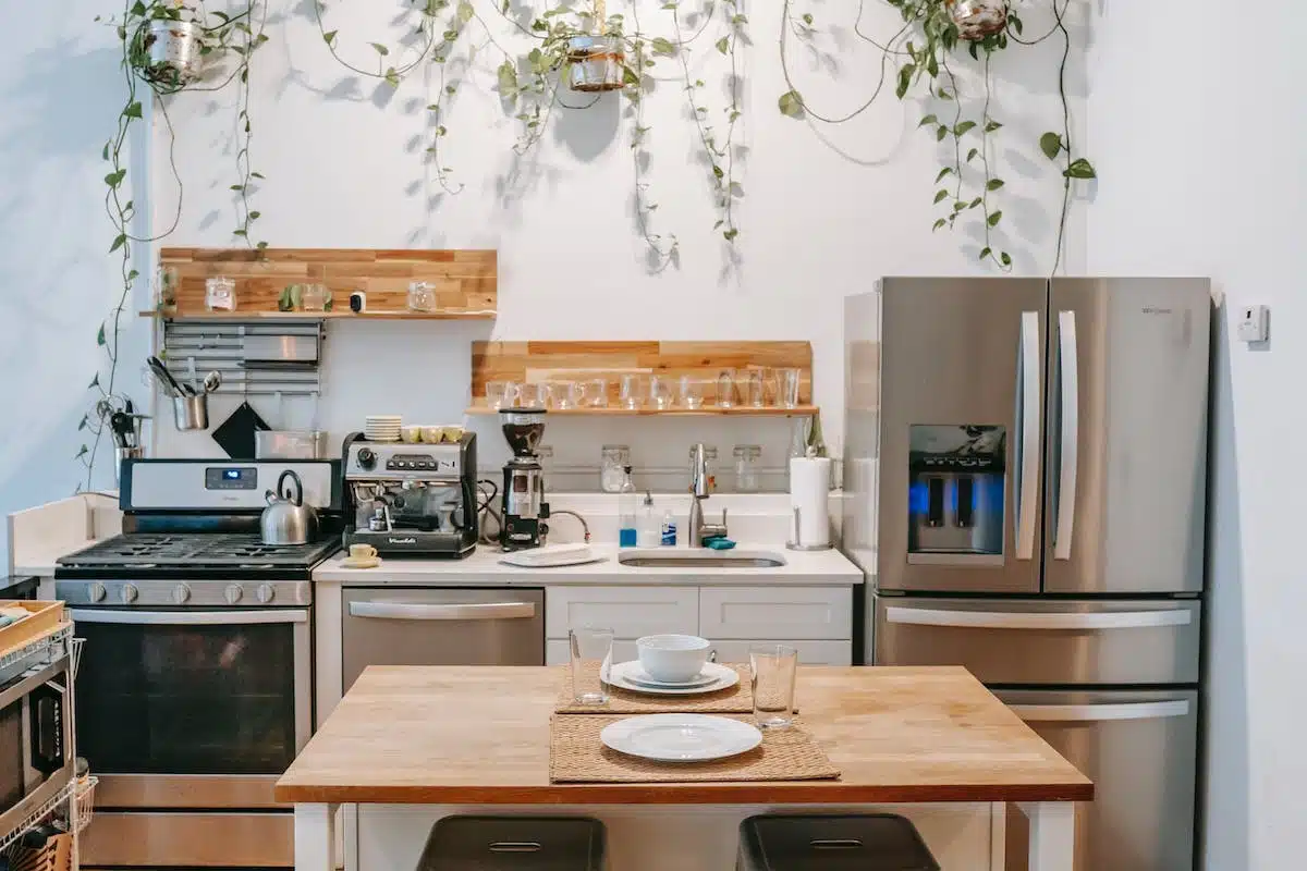 Les indispensables accessoires de cuisine pour une préparation de repas simplifiée