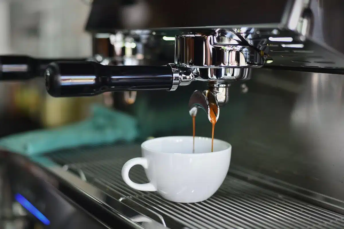 Choisir la machine à café adaptée pour un café parfait à chaque tasse